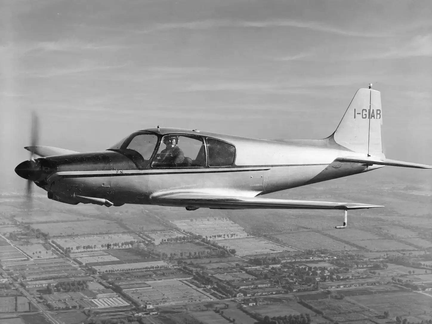 F.14 Nibbio
